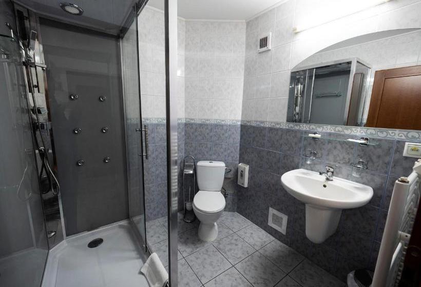 بنسيون Penzion Almada