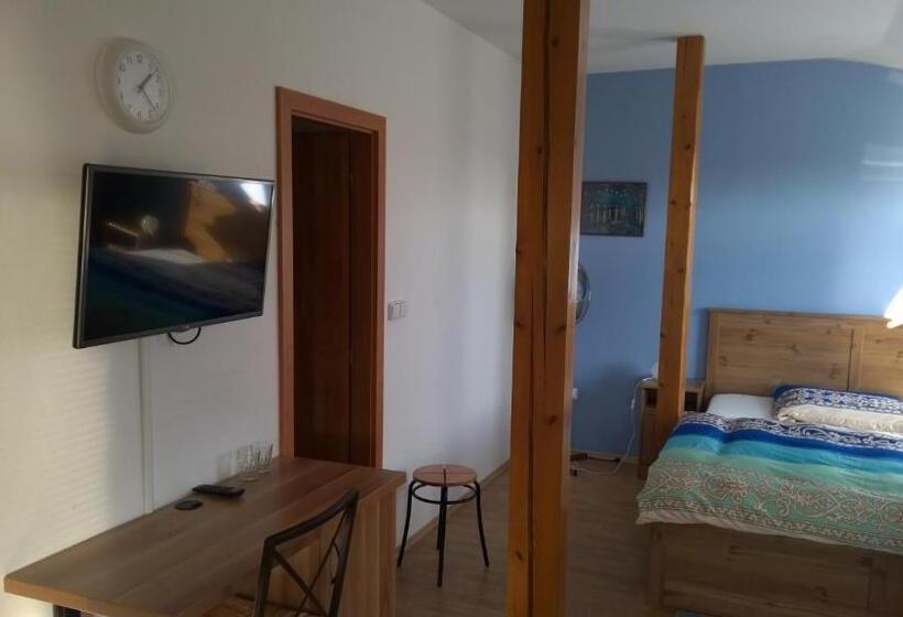 پانسیون Penzion Lilie