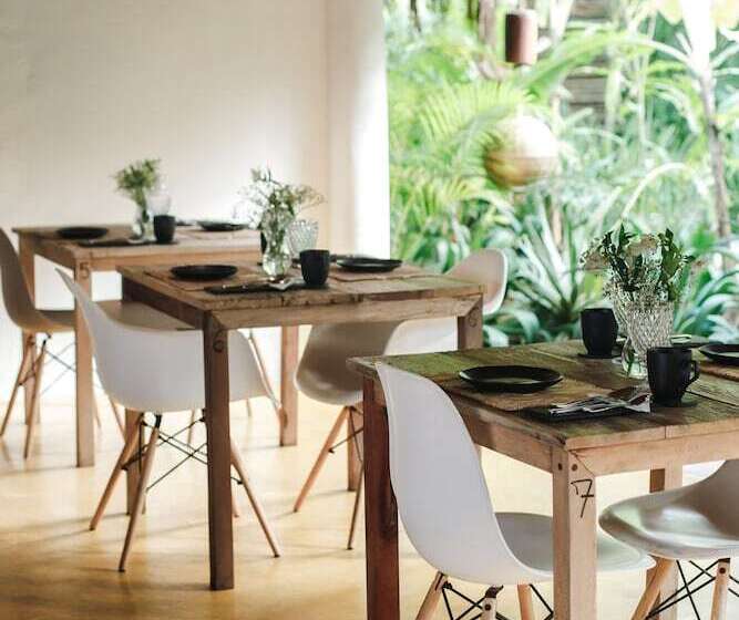 پانسیون Pousada Seis E Meia