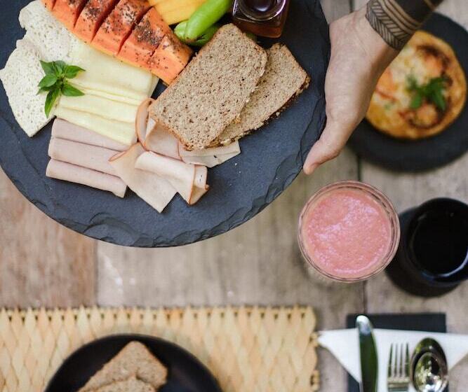 پانسیون Pousada Seis E Meia