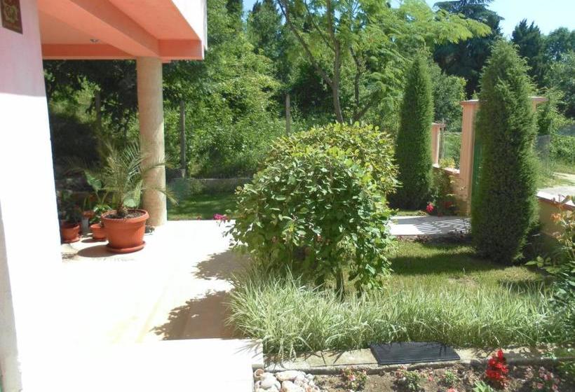 پانسیون Villa Mari Guest Rooms