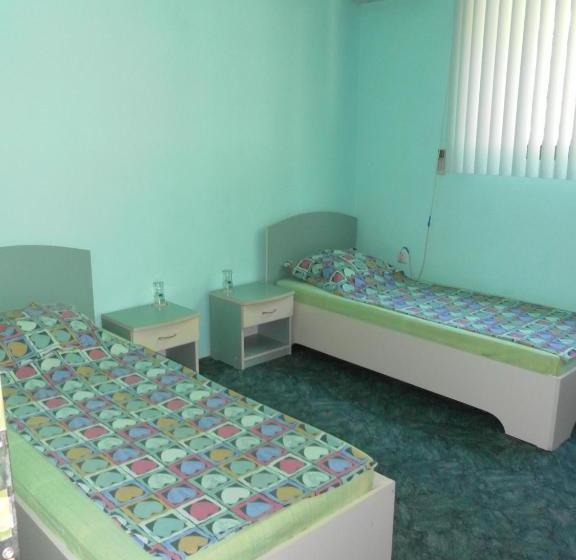 پانسیون Villa Mari Guest Rooms