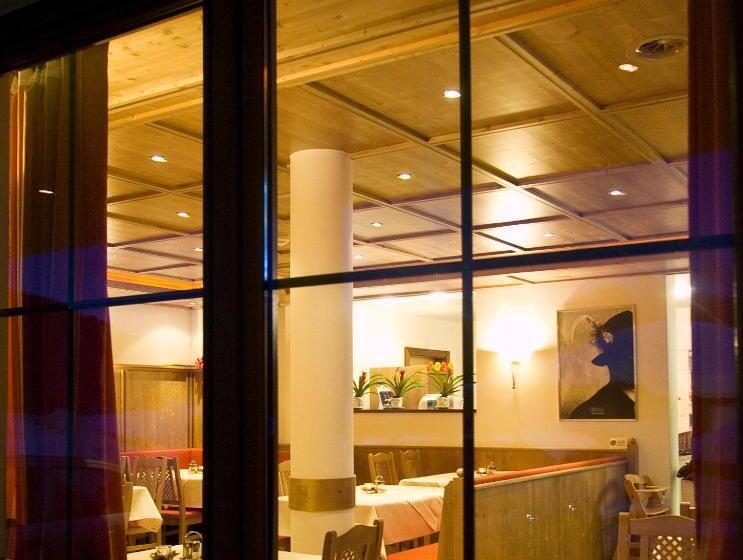 Apart Hotel Aurora Fiss