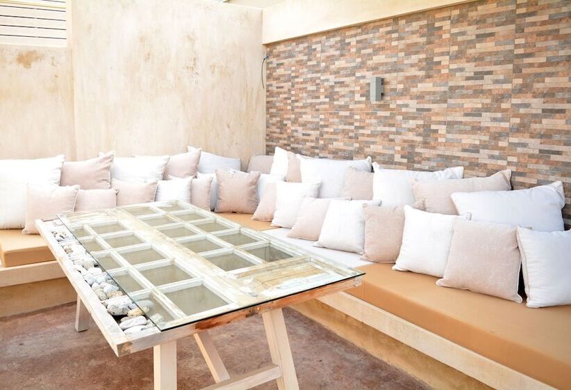 فندق Core Luxury Suites