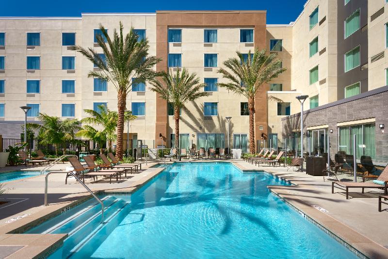 בית מלון כפרי Courtyard By Marriott Los Angeles Lax/hawthorne