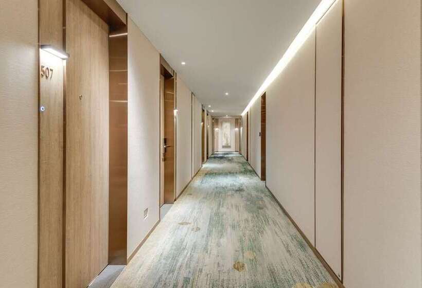 هتل Doubletree By Hilton Taipei Zhongshan