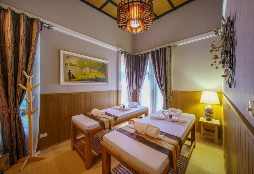 בית מלון כפרי Parc Borough City Resort  Sha Extra Plus