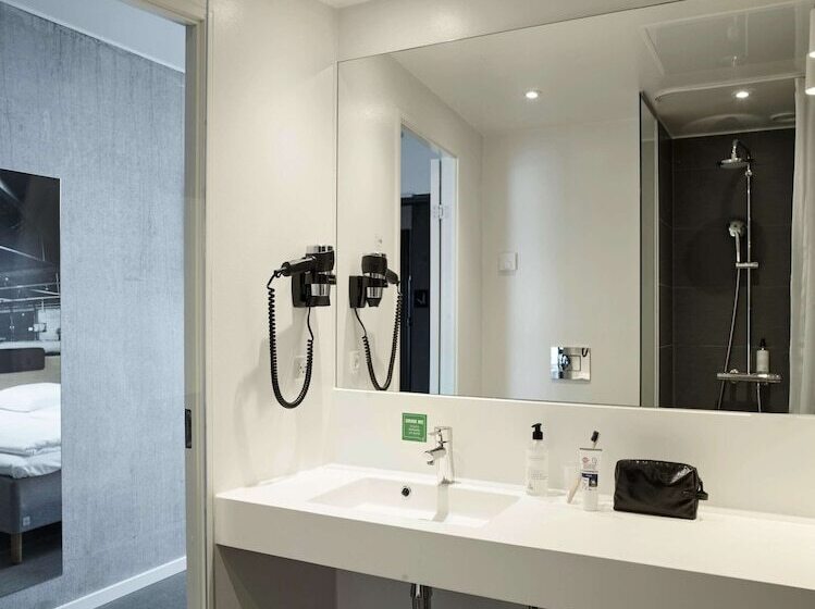 هتل Four Points Flex By Sheraton Aarhus Skejby