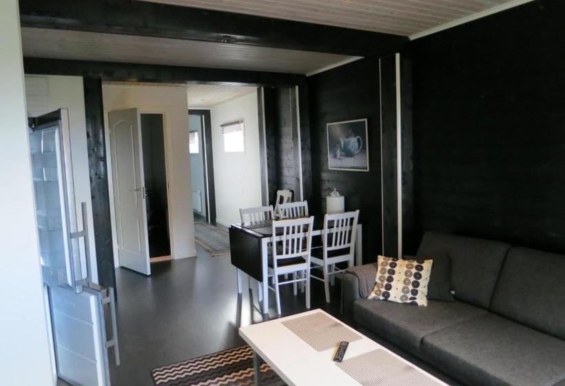 بنسيون Strandbaden Köpingsvik