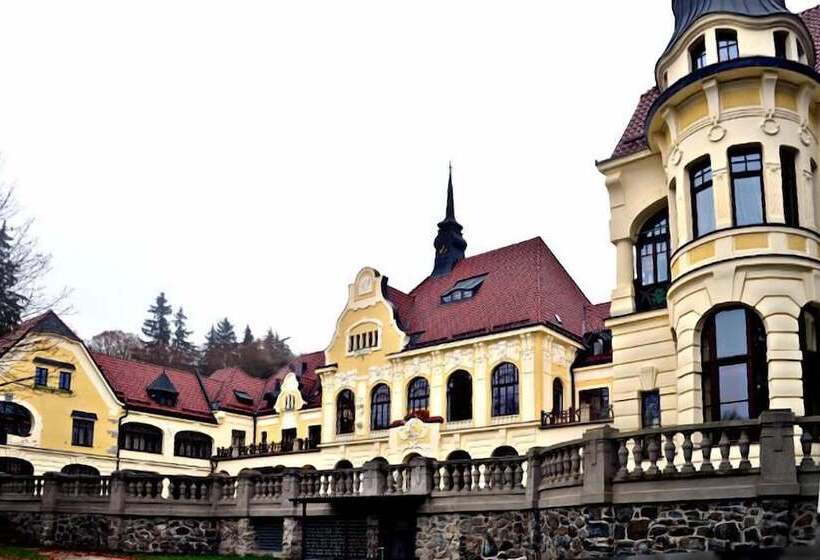 Rubezahl Marienbad Luxury Historical Castle Hotel & Golf   Castle Hotel Collection