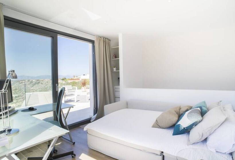 Villa Son Mares