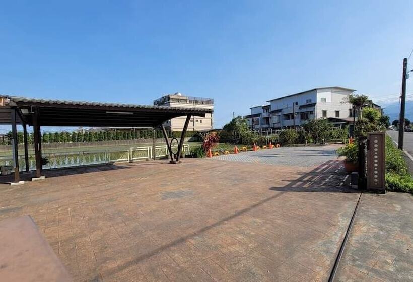 تختخواب و صبحانه Chaopingjia Homestay