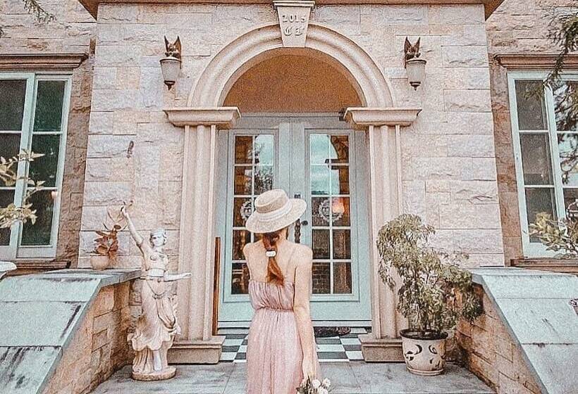 تختخواب و صبحانه 法國小古堡 Chateau De France