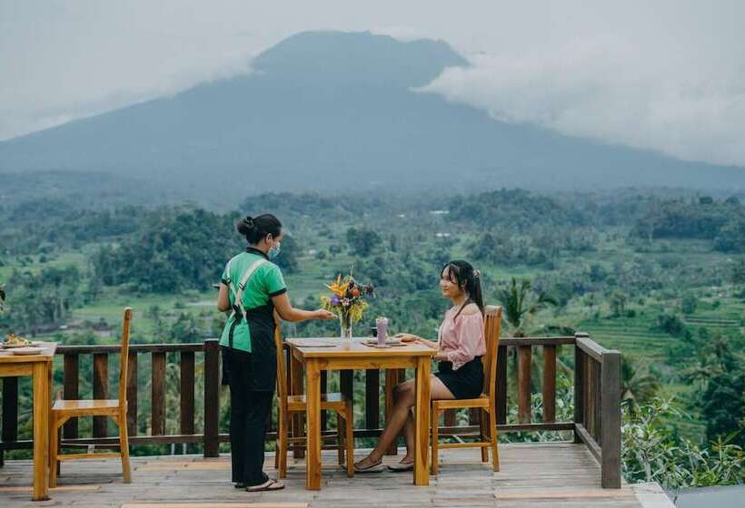 Bed and Breakfast Patal Kikian Villa