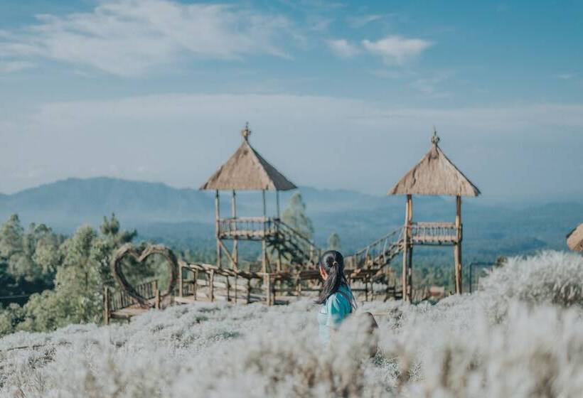 Bed and Breakfast Patal Kikian Villa