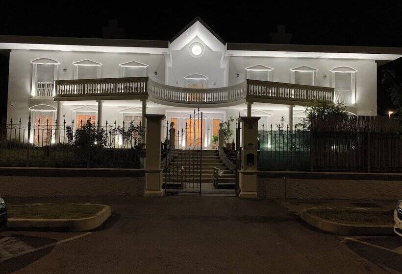 مبيت وإفطار Villa Danieli