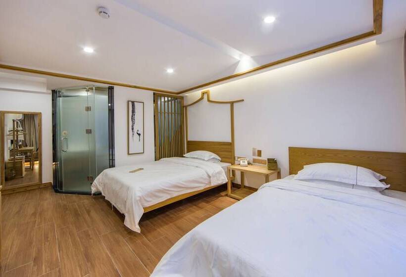 ベッドアンドブレックファースト Wuyishan Old Street Hill Lodge