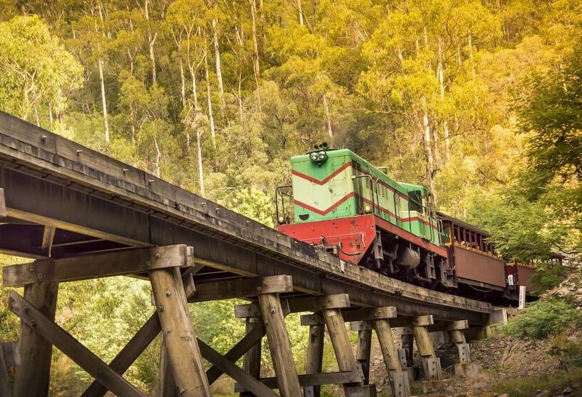 Хостел Mill House