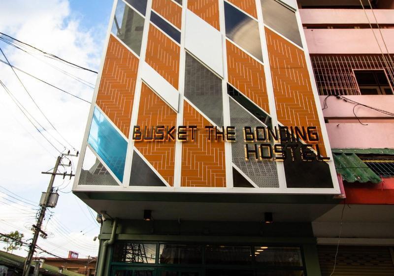 هتل Busket Hostel
