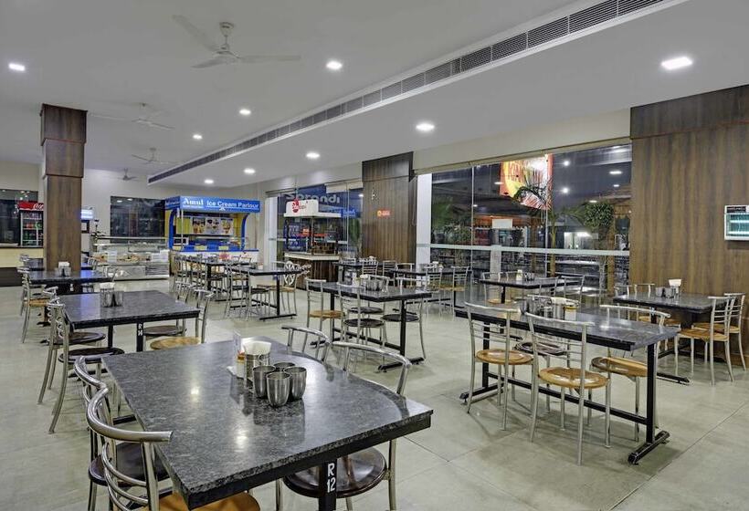 Hotel Highway King Behror Neemrana