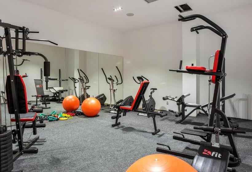 בית מלון כפרי Rilets Resort & Spa