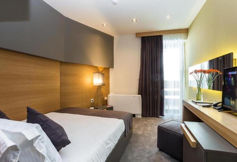 בית מלון כפרי Rilets Resort & Spa