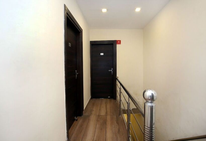 فندق Satkar Avenue By Oyo Rooms