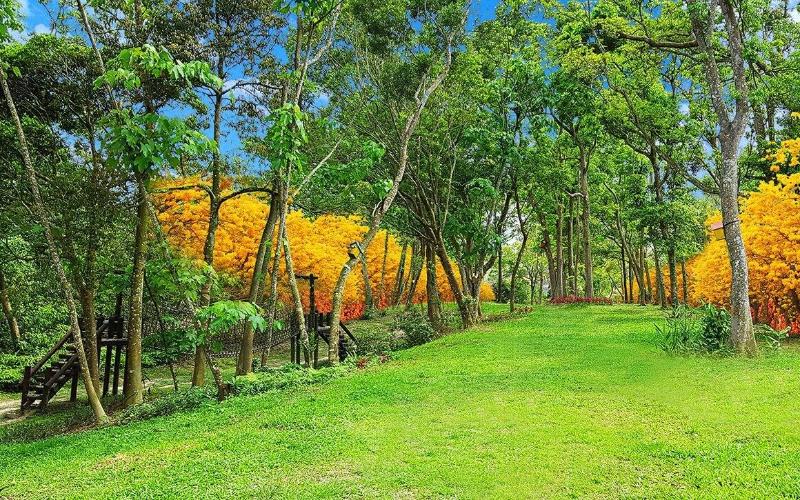 هتل West Lake Resortopia