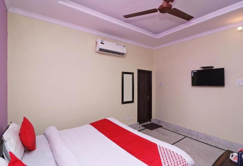 Rudraksh Hotel By Oyo Rooms