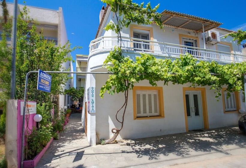 Famelia Studios Lampiris