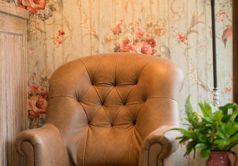 تختخواب و صبحانه R&j Guesthouse