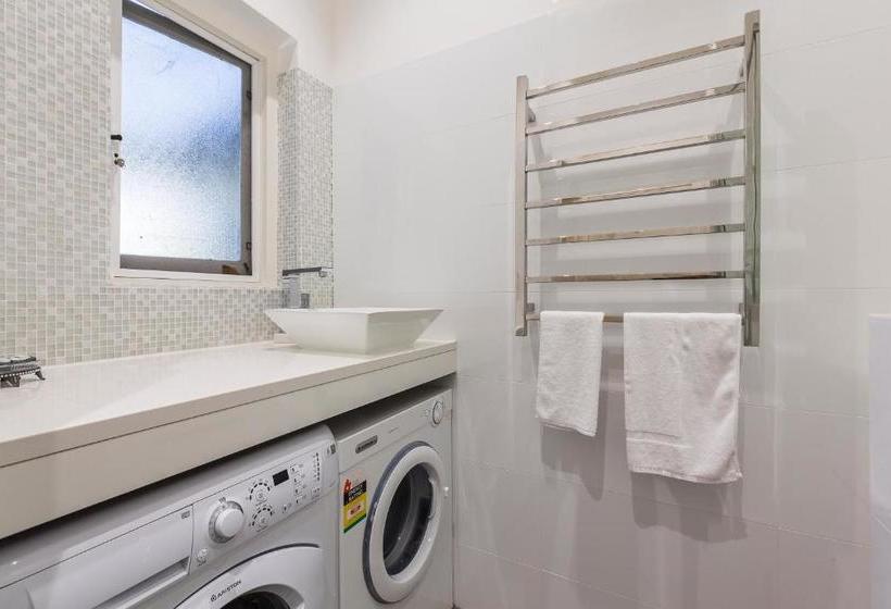 Cottesloe Beach Deluxe Apartment   Executive Escapes