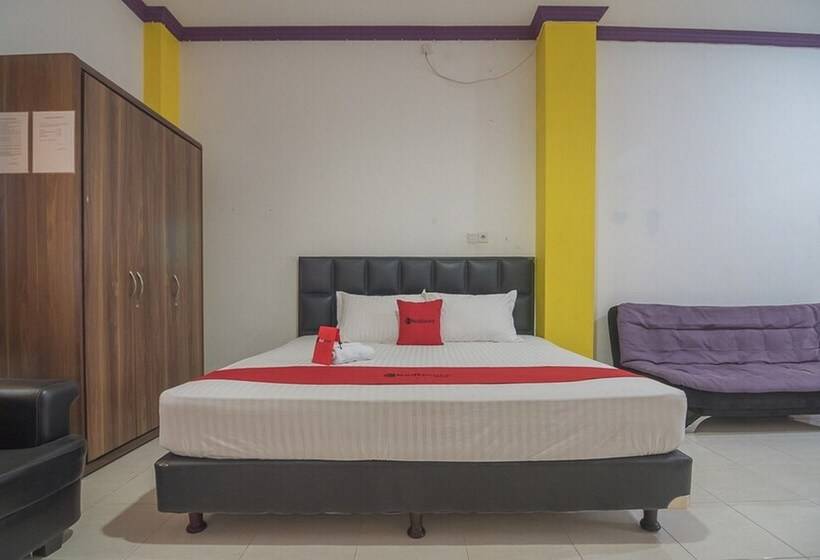 مسافرخانه Reddoorz Syariah Near Bscc Dome