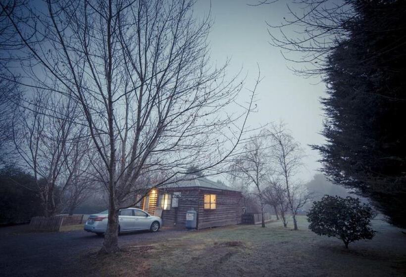 فندق فئة نجمة واحدة Sanctuary Park Cottages