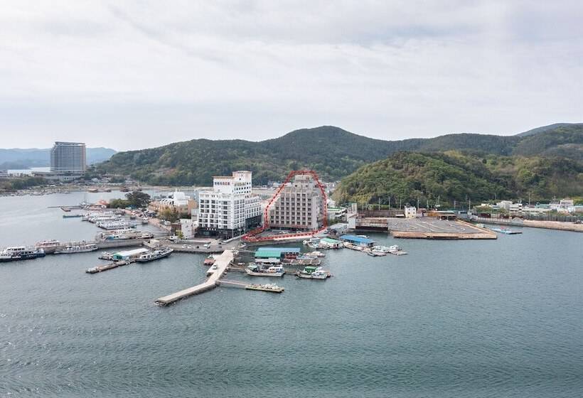 בית מלון כפרי Carib Condo