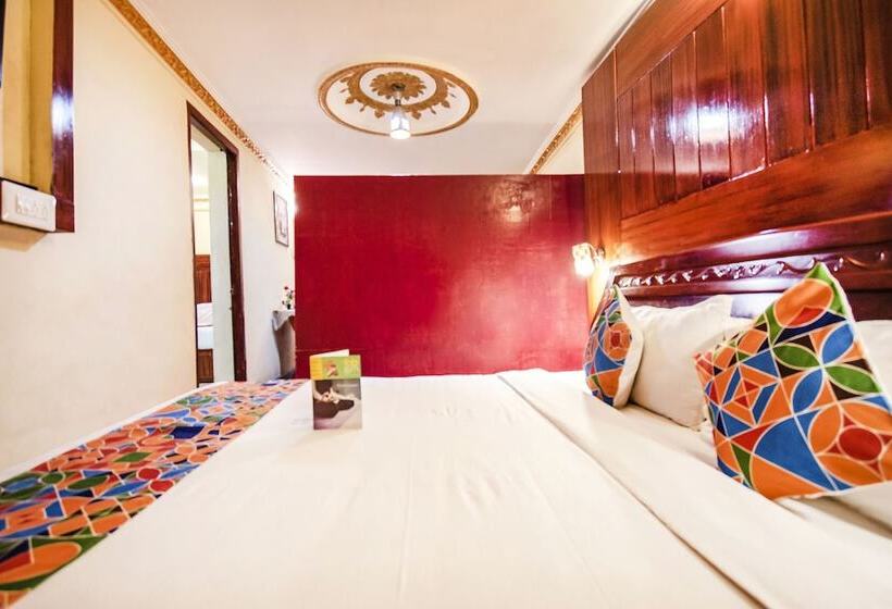 Fabhotel Roshan Residency   Nr Kurinji Andavar Temple