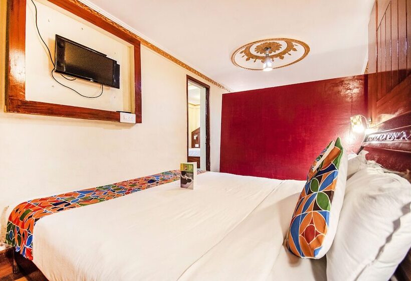 Fabhotel Roshan Residency   Nr Kurinji Andavar Temple