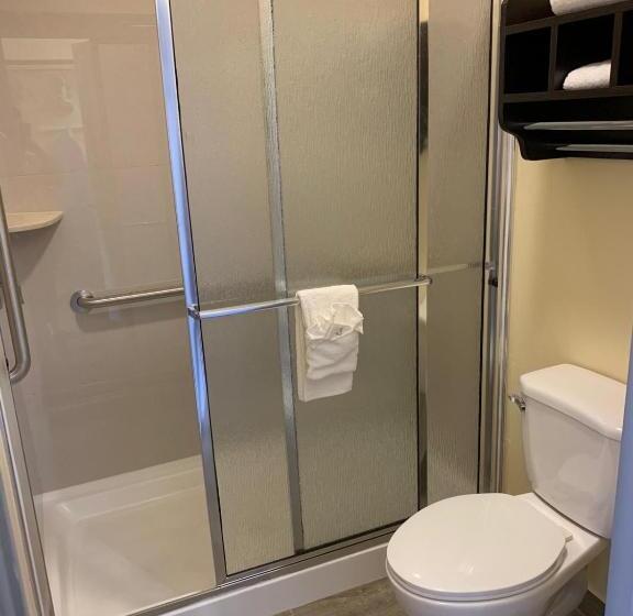 هتل Homestay Inn & Suites Edinburg