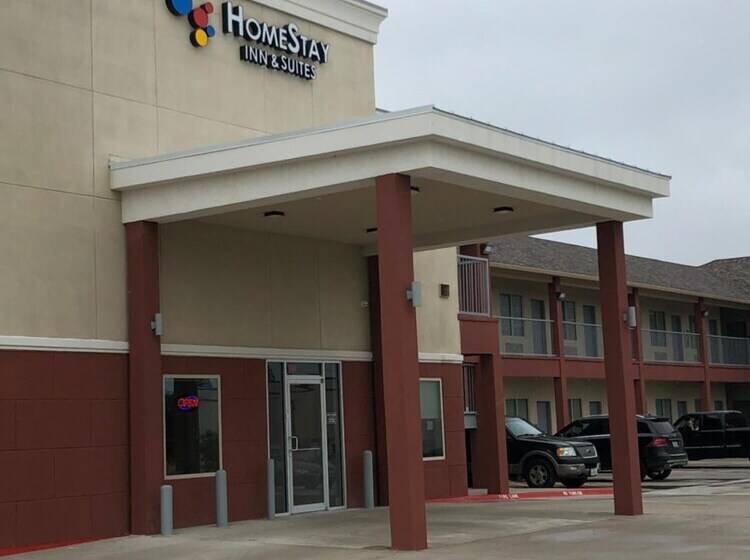 هتل Homestay Inn & Suites Edinburg