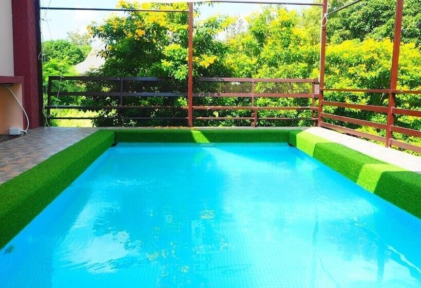 هتل Poolvilla Chiangmai