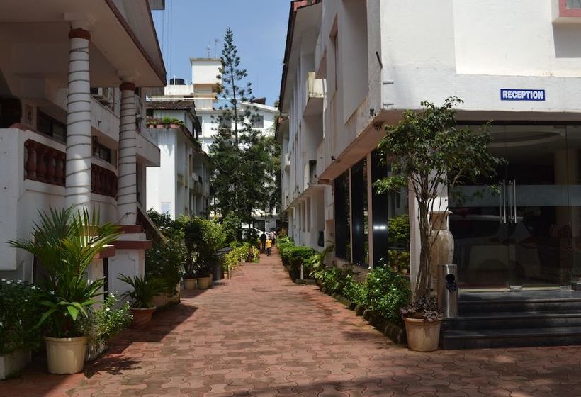 هتل Sunkissed Premium Goa