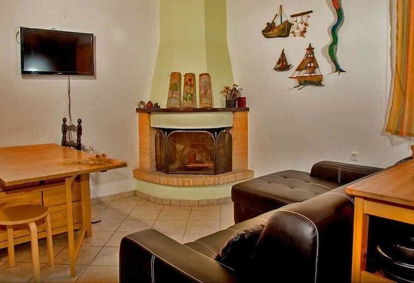 Spedion Villa Gytheio