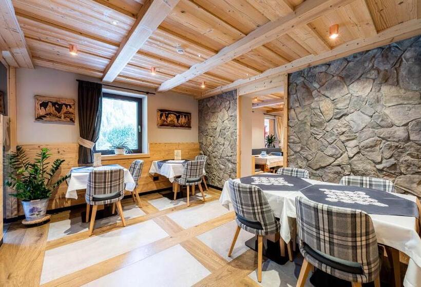 مبيت وإفطار Garnì Letizia