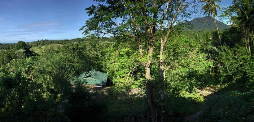 فندق فئة نجمة واحدة Tangkoko Sanctuary Villa
