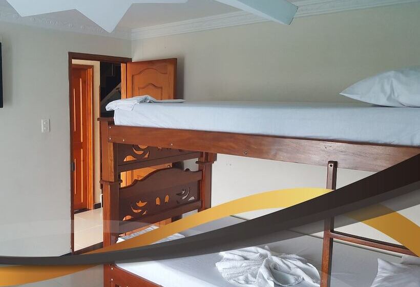 هتل Bucarica Plaza