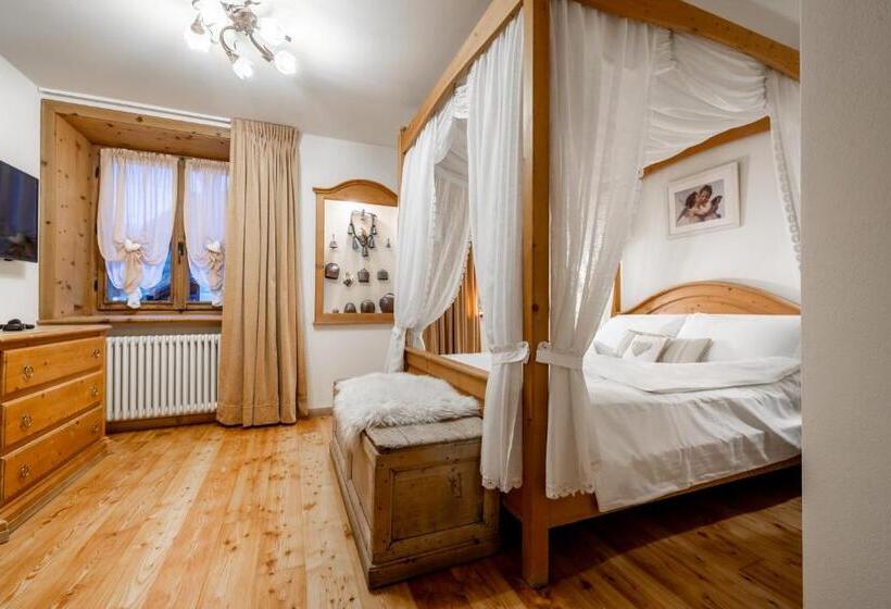 فندق Camana Veglia