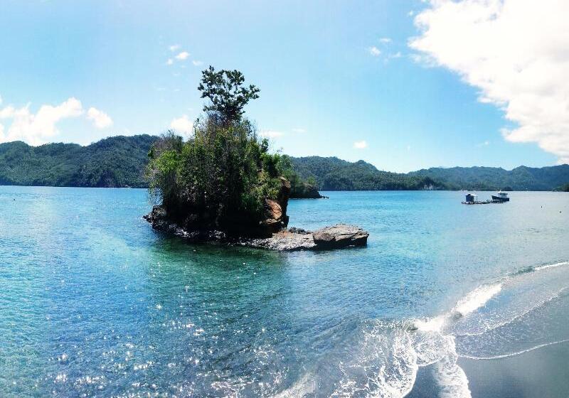 فندق Cocotinos Lembeh A Boutique Dive Lodge