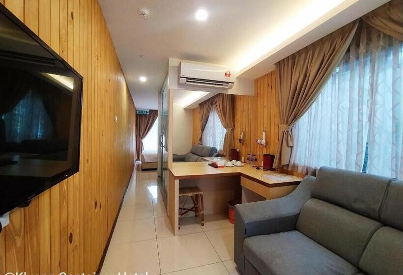فندق Kluang Container Swimming Pool