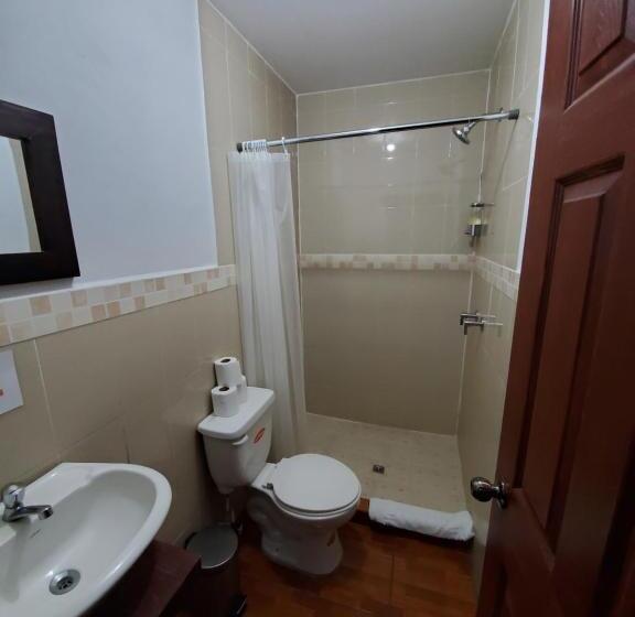 فندق & Restaurant Fleur De Lis