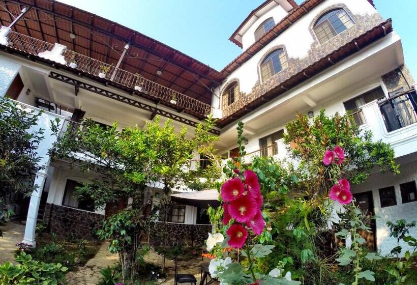 فندق & Restaurant Fleur De Lis